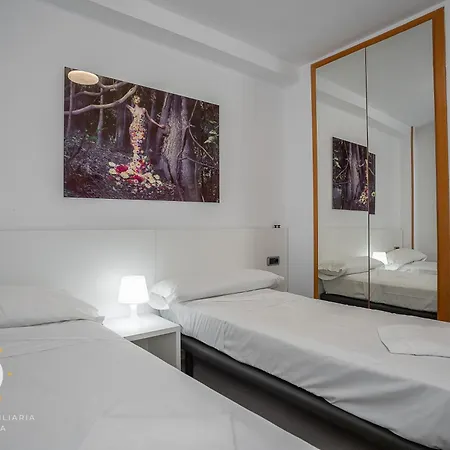 Holiday Primera Linea Magic World Oropesa del Mar Exterior photo